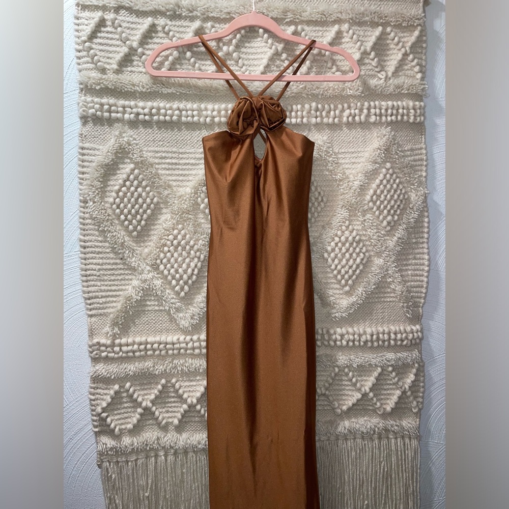 NWT! XS Fashion Nova Stephanie Halter Maxi Dress in Mocha